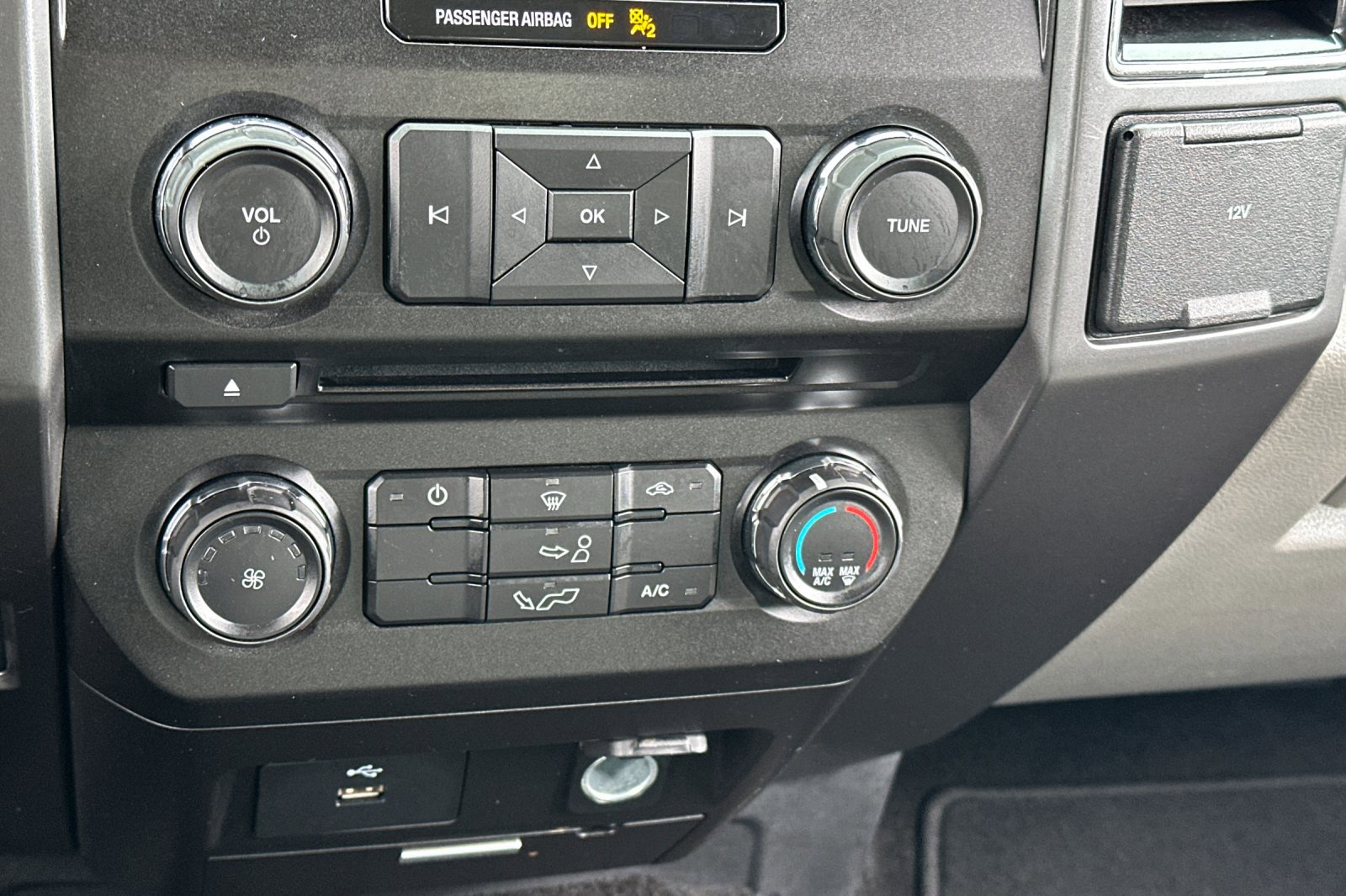 Used 2018 Ford F150 XLT image 18