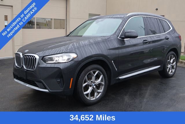 Used 2024 BMW X3 xDrive30i AWD/4WD image 3