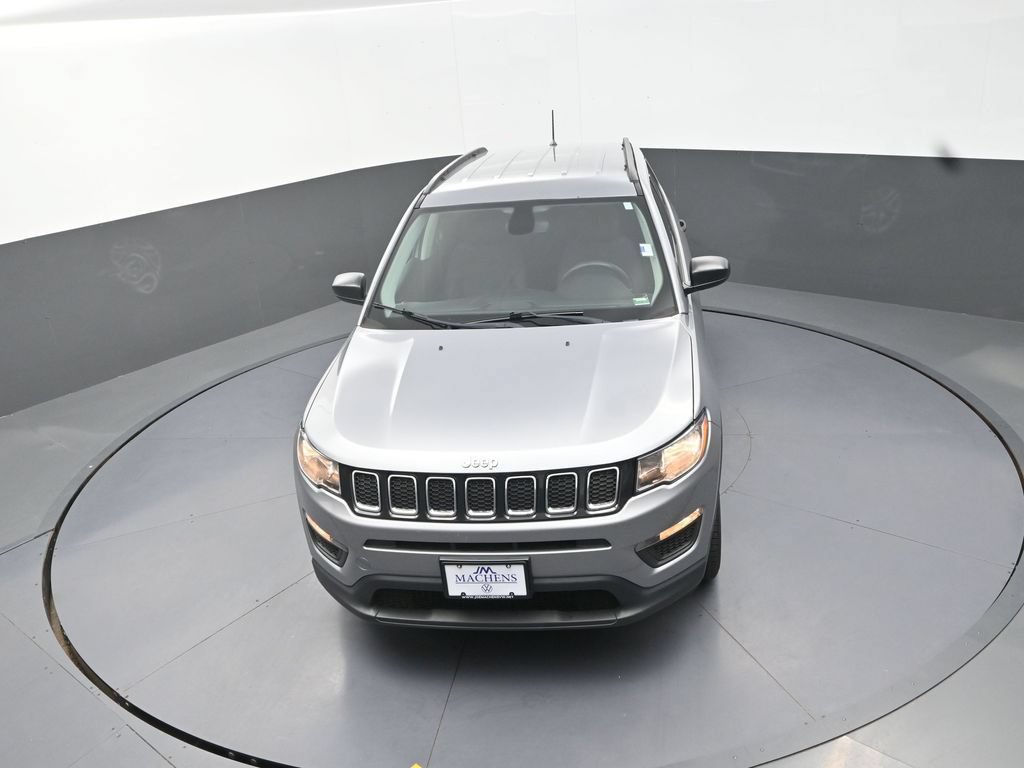 Used 2018 Jeep Compass Sport AWD/4WD image 15