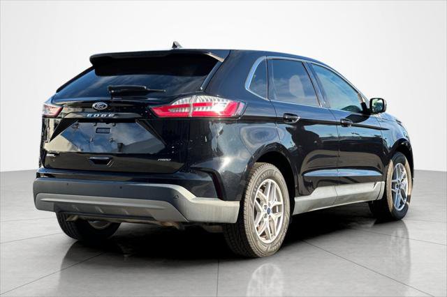 Used 2021 Ford Edge SEL image 5