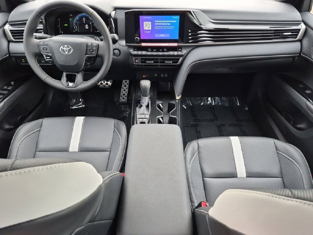 Certified 2026 Toyota Camry SE w/ Convenience Package FWD image 24