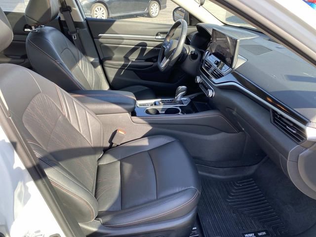 Used 2024 Nissan Altima 2.5 SR w/ SR Premium Package image 23