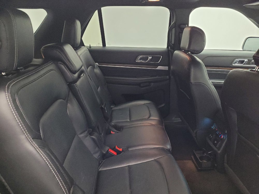 Used 2017 Ford Explorer Limited AWD/4WD image 19