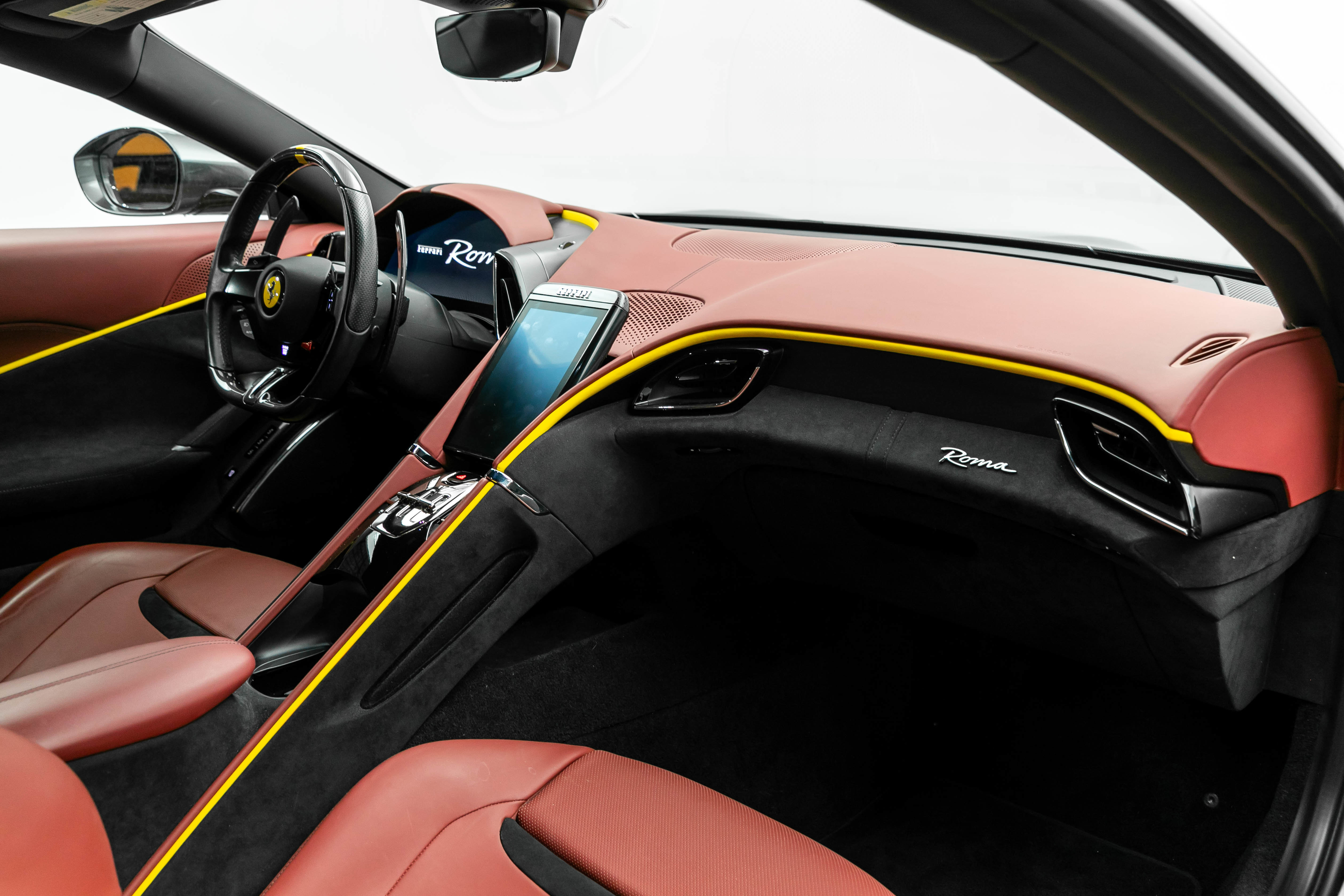 Certified 2022 Ferrari Roma image 40