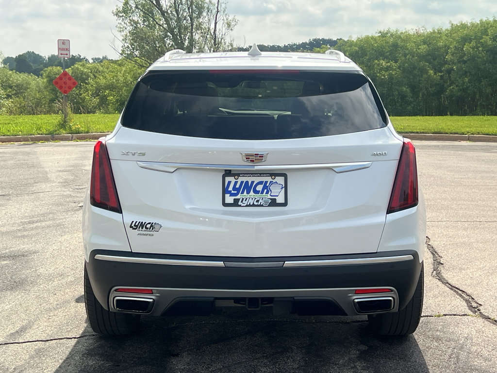 Used 2024 Cadillac XT5 Premium Luxury AWD/4WD image 3