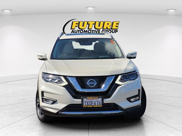 Used 2017 Nissan Rogue SL w/ SL Premium Package AWD/4WD image 2