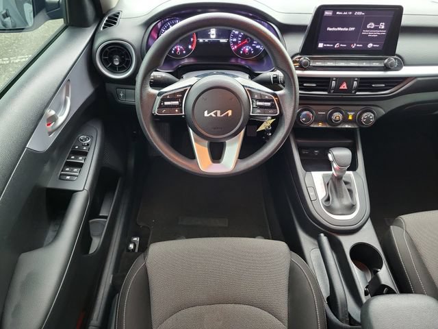 Used 2024 Kia Forte LX FWD image 17