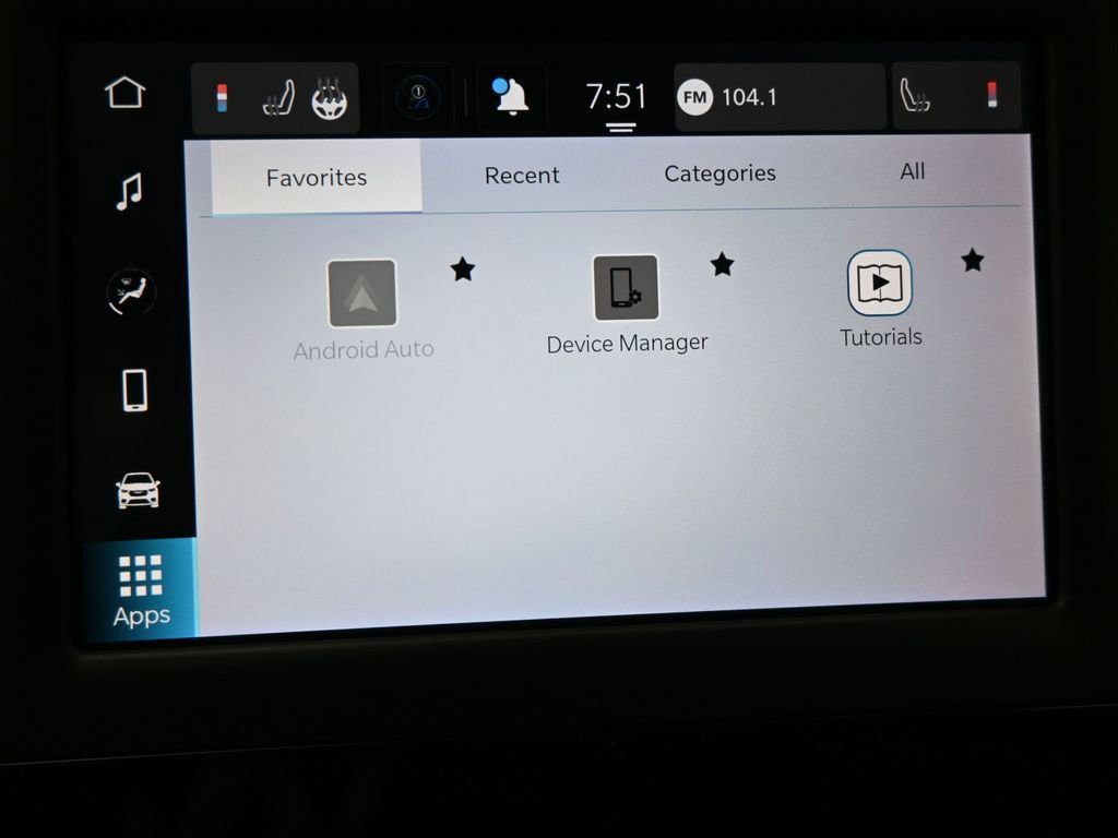 Used 2023 Chrysler Voyager LX image 30