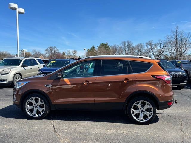 Used 2017 Ford Escape Titanium w/ Equipment Group 301A AWD/4WD image 8