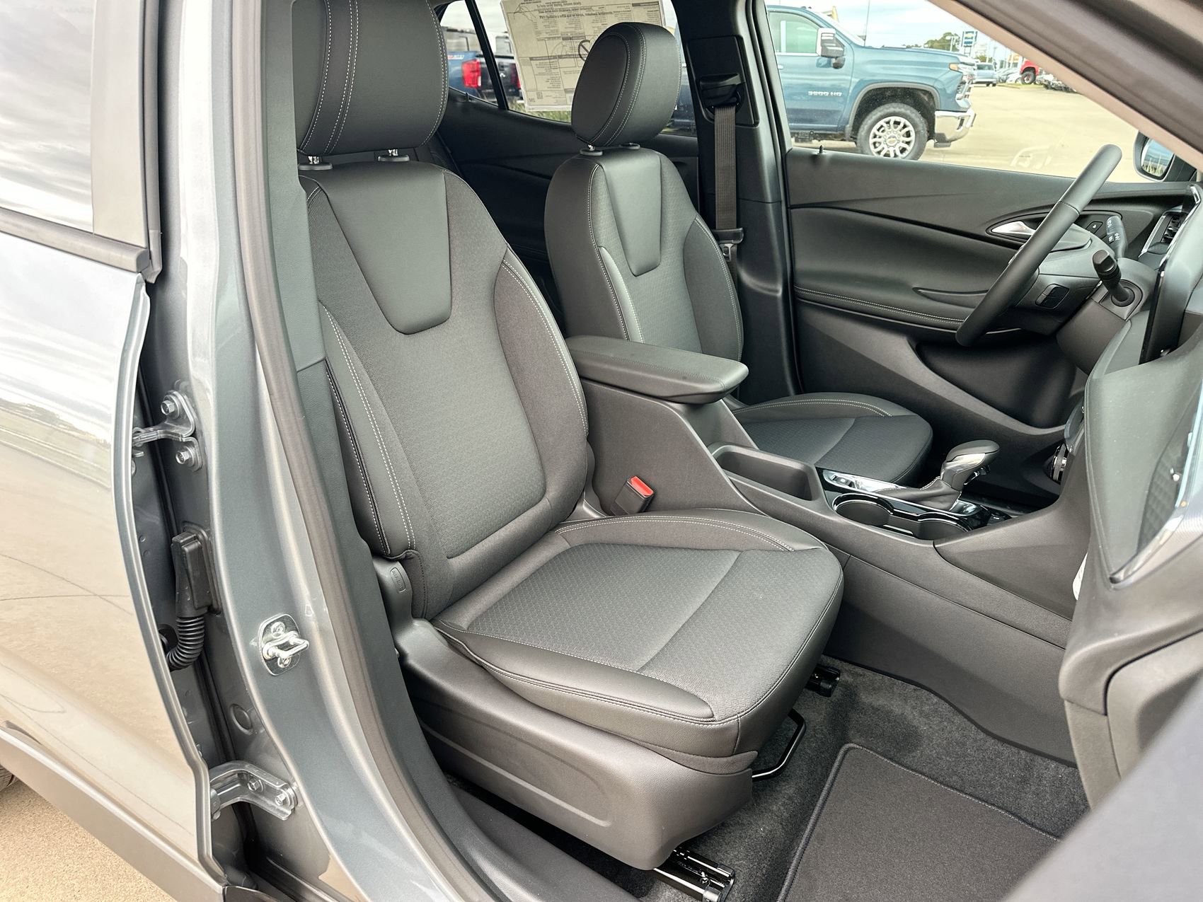 New 2026 Buick Encore GX Preferred w/ Comfort Package FWD image 23