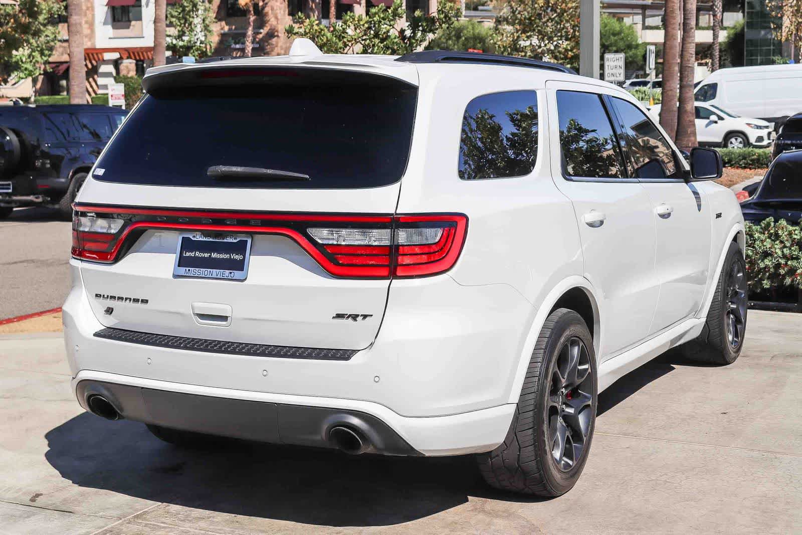 Used 2022 Dodge Durango SRT w/ Premium Interior Group AWD/4WD image 6