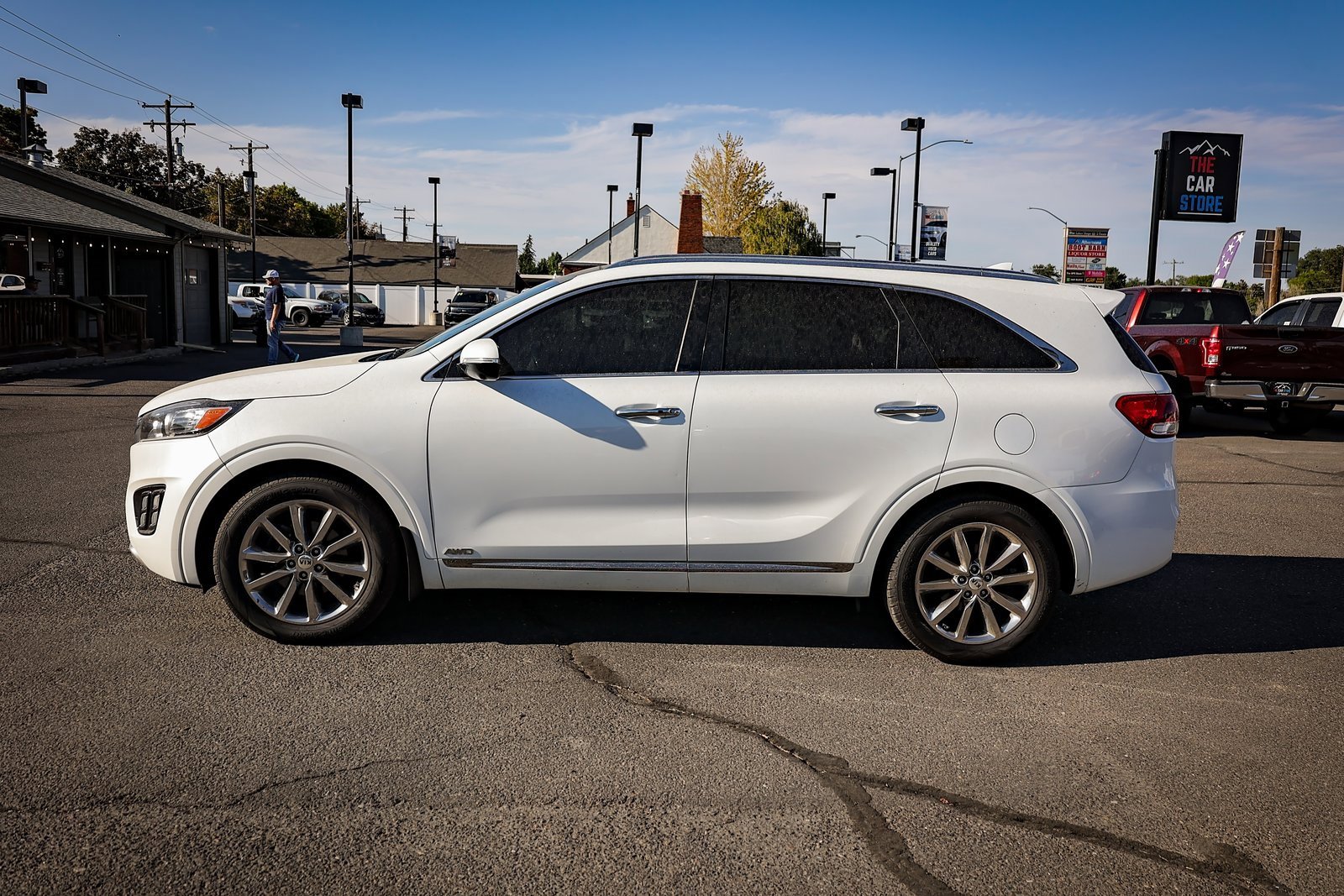 Used 2017 Kia Sorento SX image 7