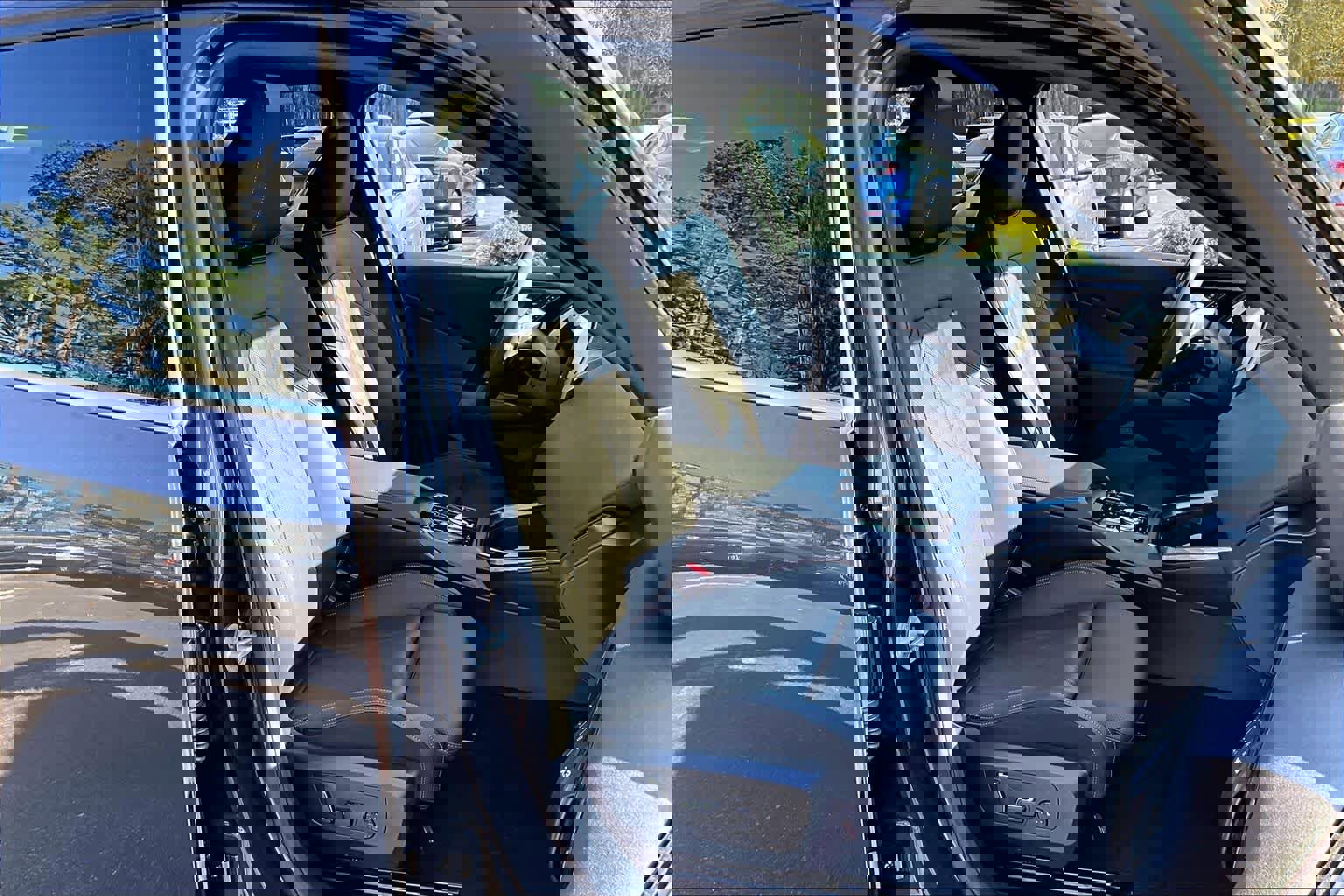 Certified 2025 BMW X3 xDrive30i image 9