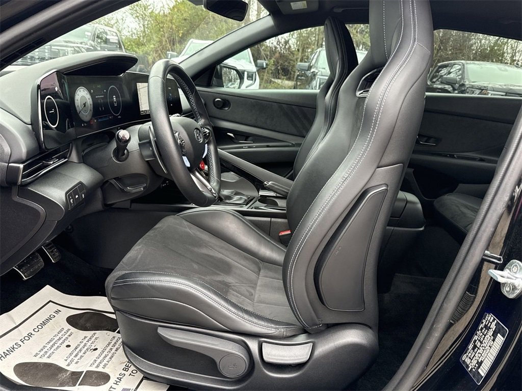 Used 2022 Hyundai Elantra N image 37