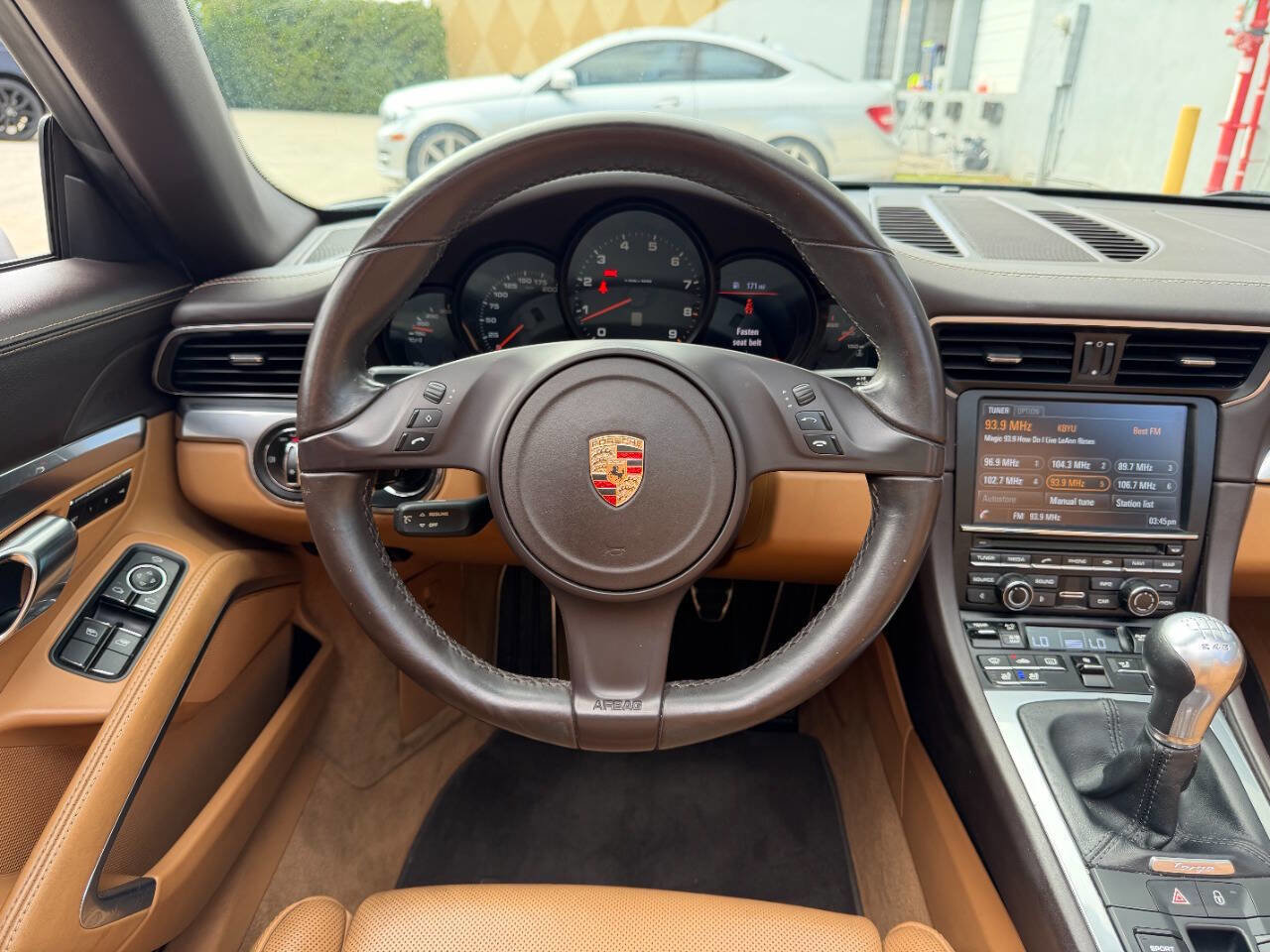 Used 2015 Porsche 911 Targa 4 AWD/4WD image 21