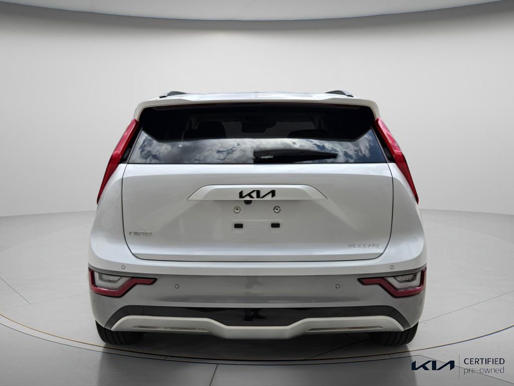 Certified 2023 Kia Niro Wave FWD image 6