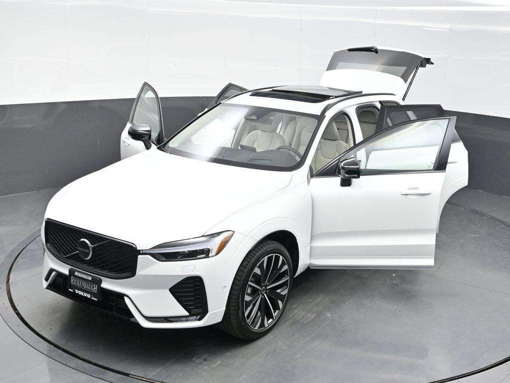 New 2026 Volvo XC60 B5 Ultra w/ Climate Package AWD/4WD image 41