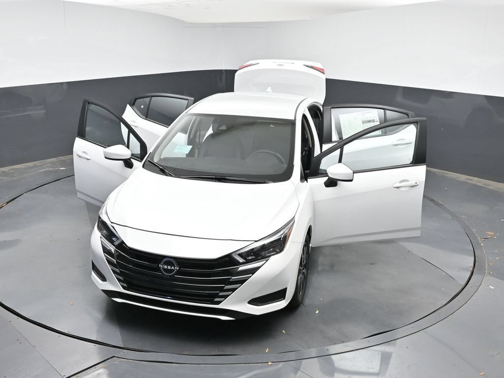 Used 2025 Nissan Versa SV w/ Trunk Package FWD image 26
