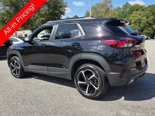 Used 2023 Chevrolet TrailBlazer RS w/ Convenience Package AWD/4WD image 3