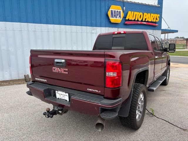 Used 2017 GMC Sierra 2500 Denali w/ Duramax Plus Package AWD/4WD image 2