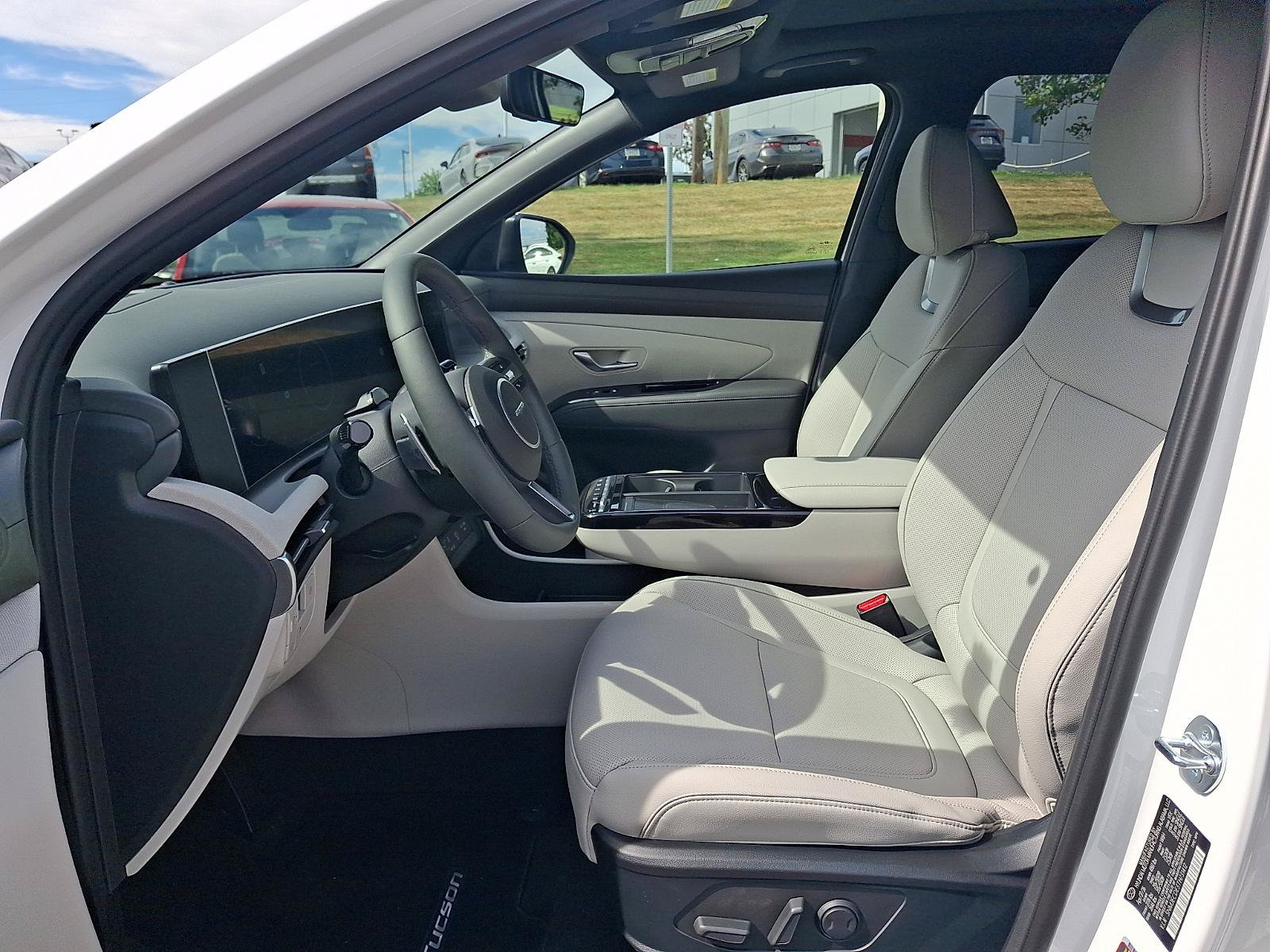 New 2026 Hyundai Tucson Limited AWD/4WD image 9