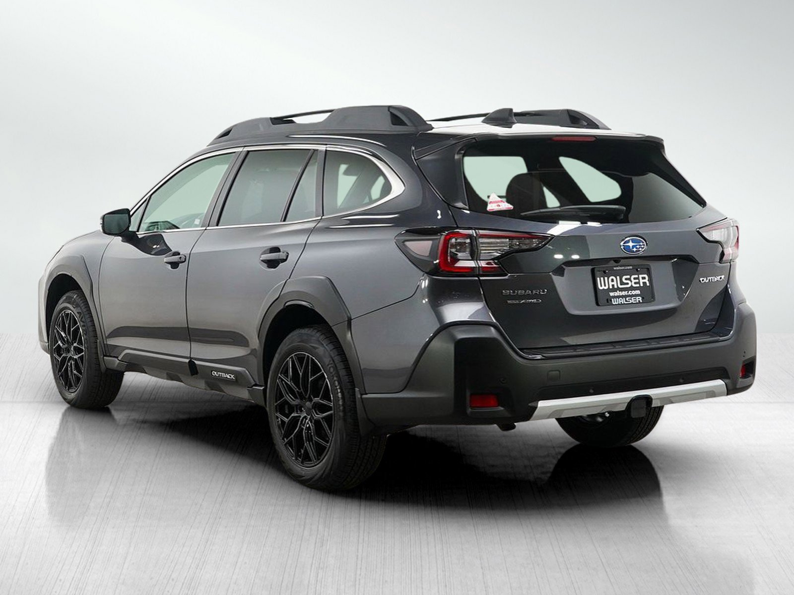 Used 2025 Subaru Outback Limited image 3