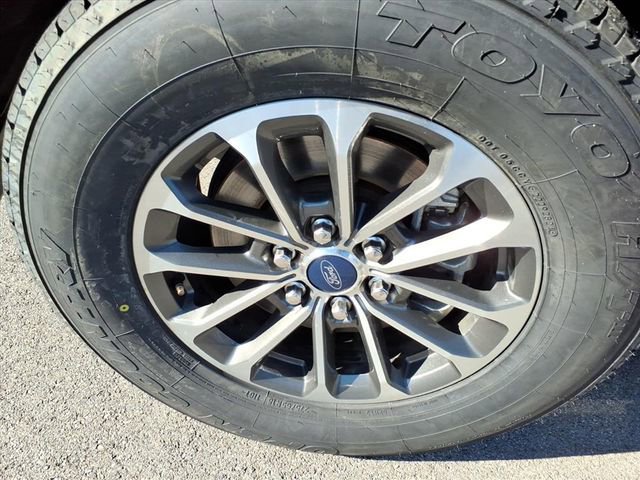 Certified 2018 Ford F150 Lariat w/ Equipment Group 502A Luxury image 12