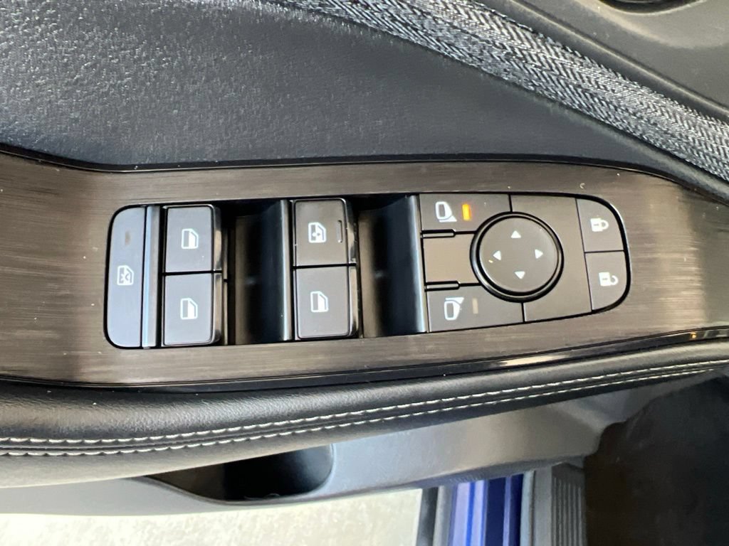 Certified 2023 Nissan Rogue SV AWD/4WD image 44