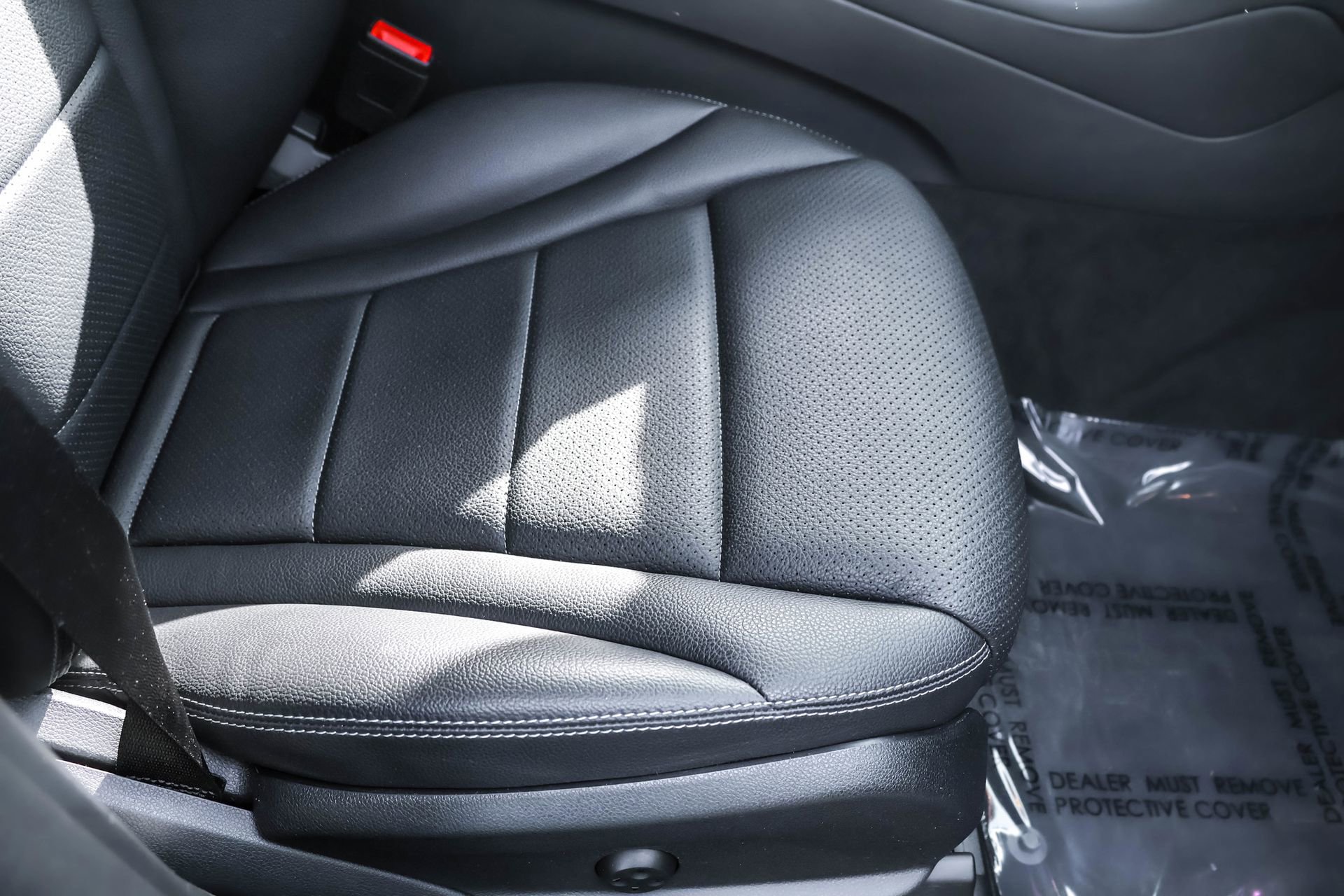 Used 2021 Mercedes-Benz GLC 300 4MATIC Coupe image 41