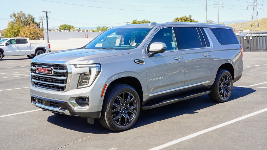 New 2026 GMC Yukon XL Elevation image 3