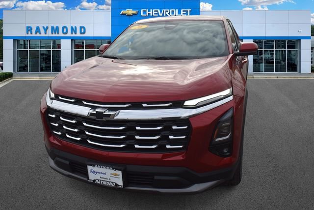 New 2026 Chevrolet Equinox LT w/ Safety and Technology Package image 8