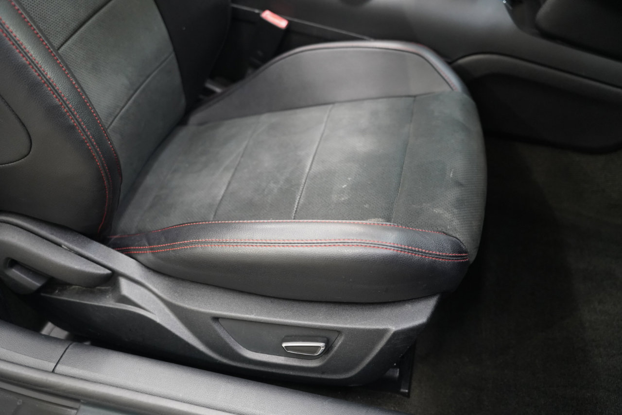 Used 2016 Ford Mustang GT Premium w/ Equipment Group 401A image 30