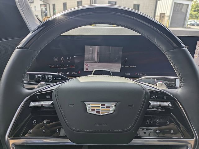 Certified 2025 Cadillac Escalade Sport Platinum w/ LPO, Floor Liner Package AWD/4WD image 35