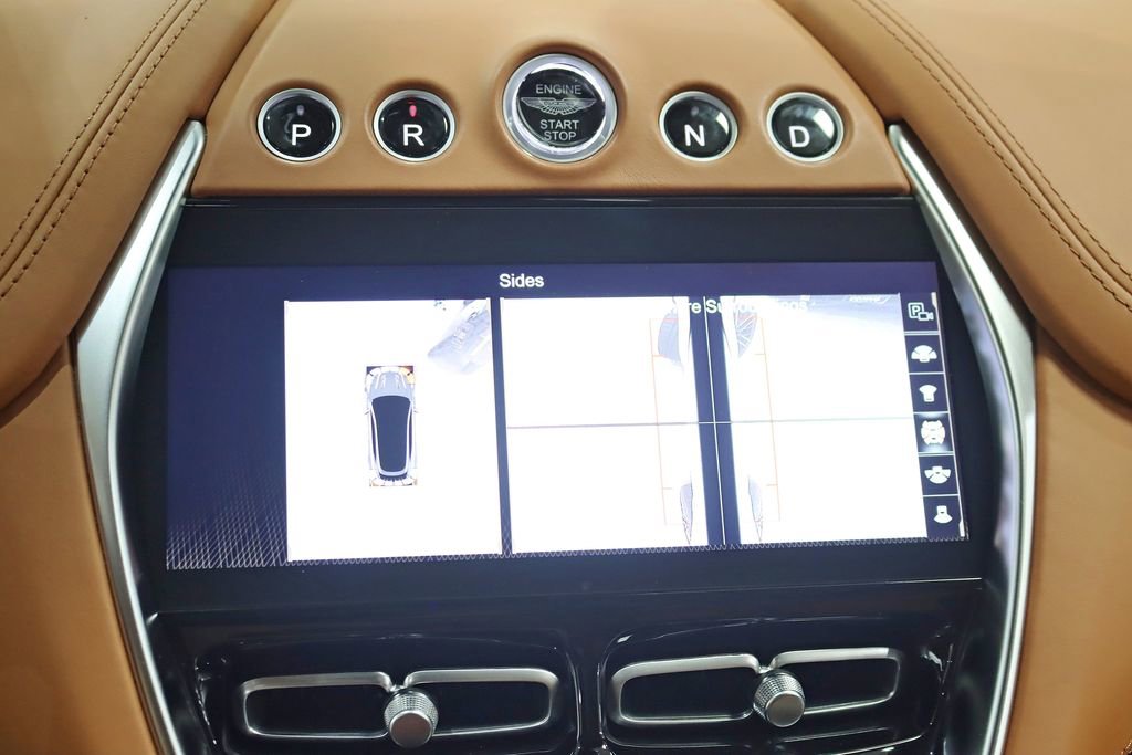 Used 2023 Aston Martin DBX AWD/4WD image 22