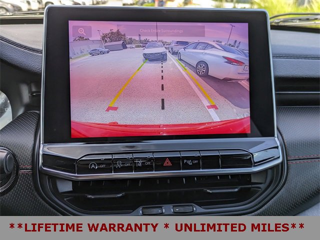 Used 2024 Jeep Compass Trailhawk image 22