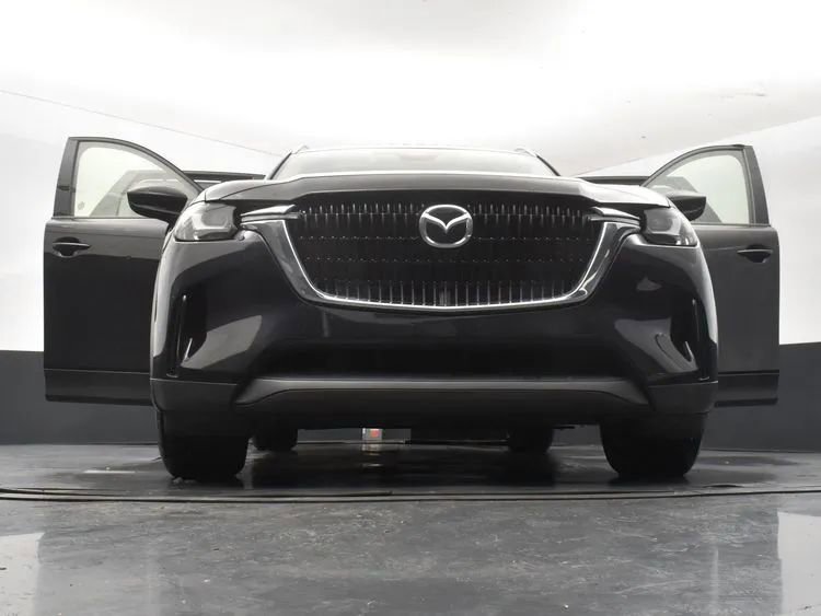 Used 2024 MAZDA CX-90 3.3 Turbo w/ Preferred Plus image 11