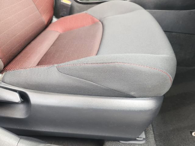 Used 2024 Toyota Corolla SE image 19