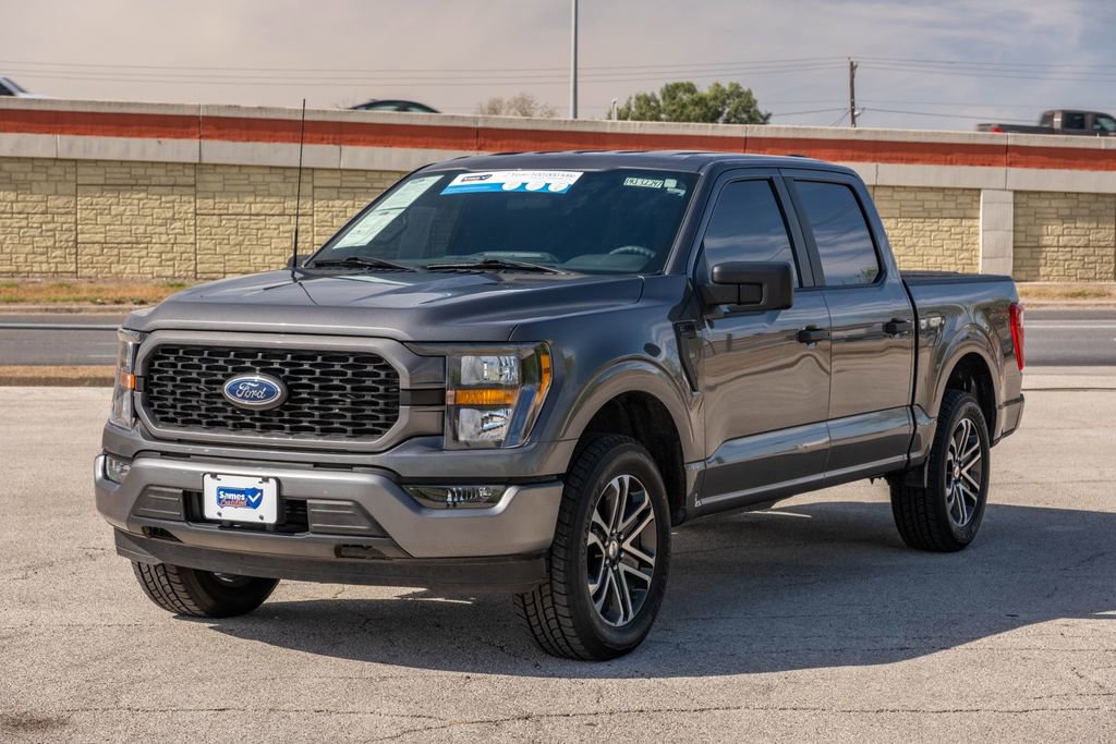 Used 2023 Ford F150 XL w/ STX Appearance Package image 3