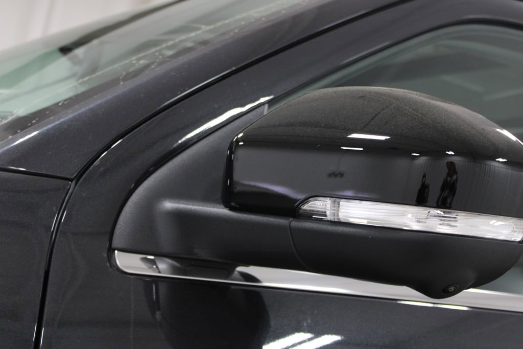 New 2026 Ford Expedition Platinum image 13