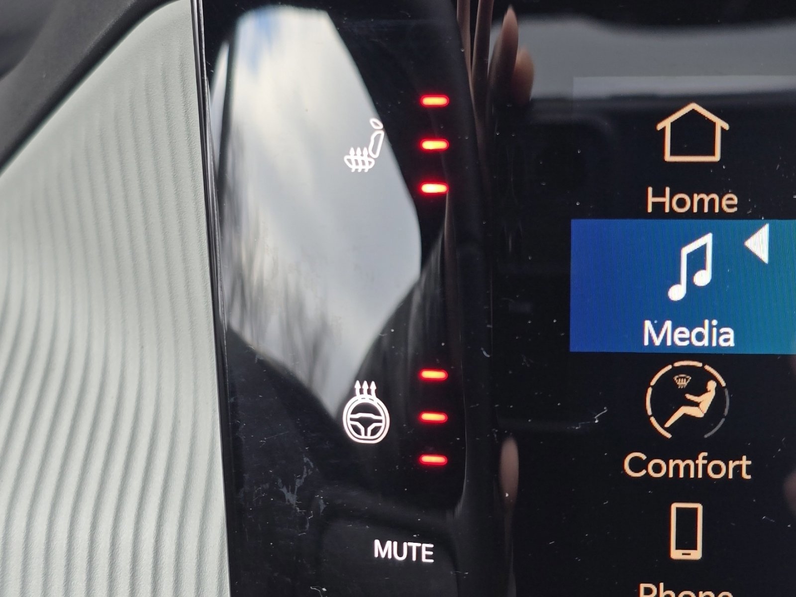 New 2026 Jeep Cherokee Limited image 5