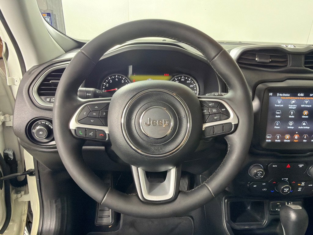 Used 2019 Jeep Renegade Latitude w/ UConnect 8.4 Nav Group image 15