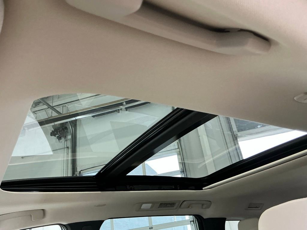 Used 2025 INFINITI QX60 Pure image 5