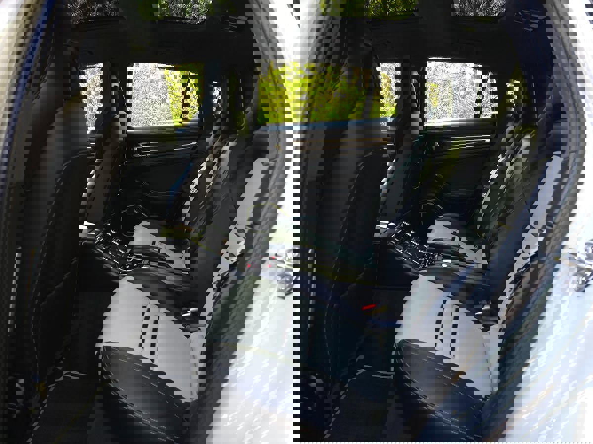 Used 2020 Porsche Panamera 4S image 16