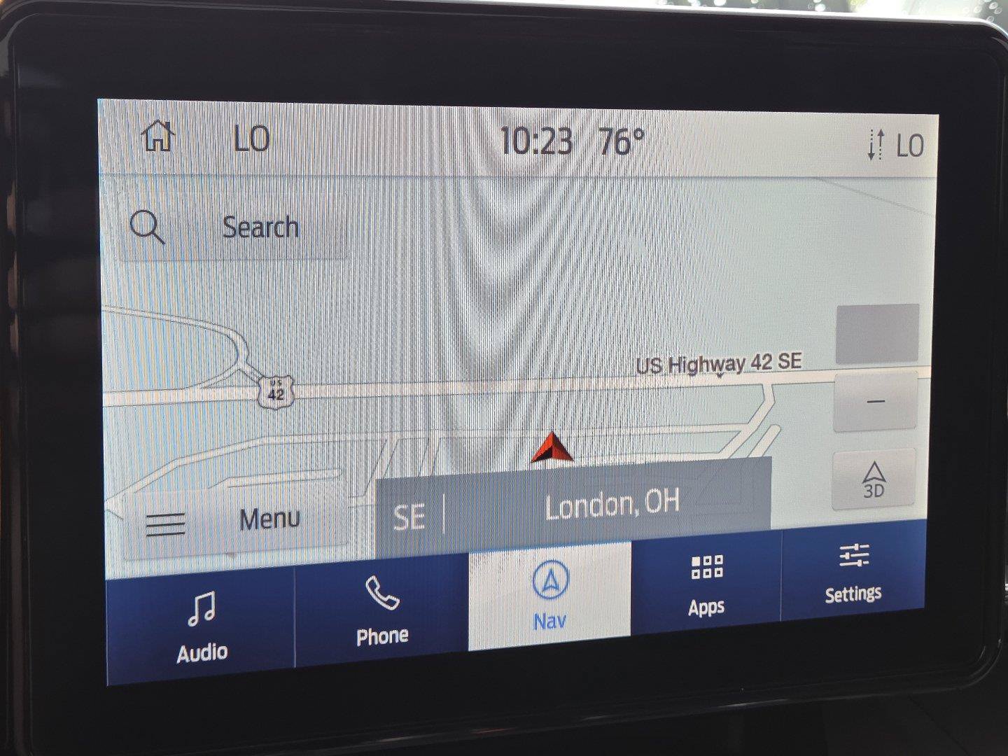 Used 2024 Ford Explorer XLT w/ Equipment Group 202A AWD/4WD image 4