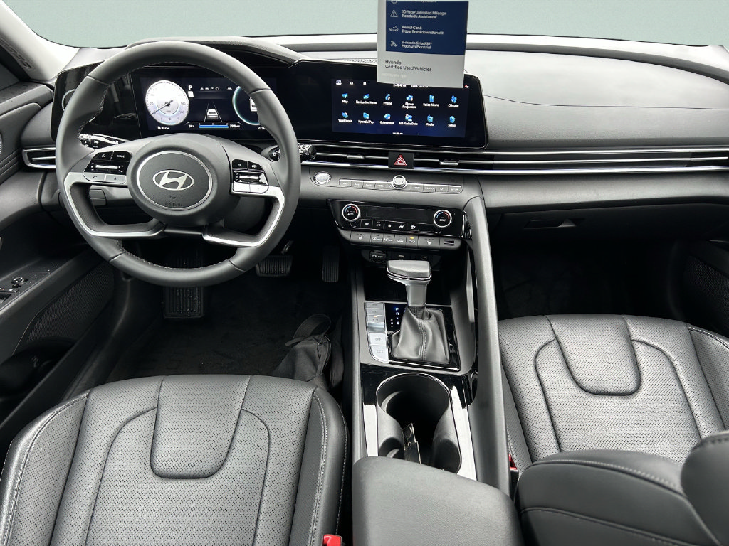 Certified 2024 Hyundai Elantra Limited FWD image 17