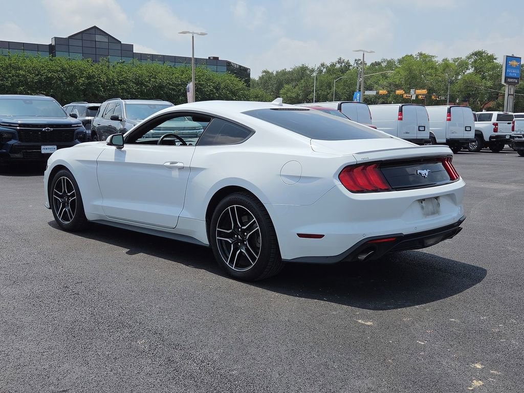 Used 2022 Ford Mustang Premium w/ Equipment Group 201A RWD image 4