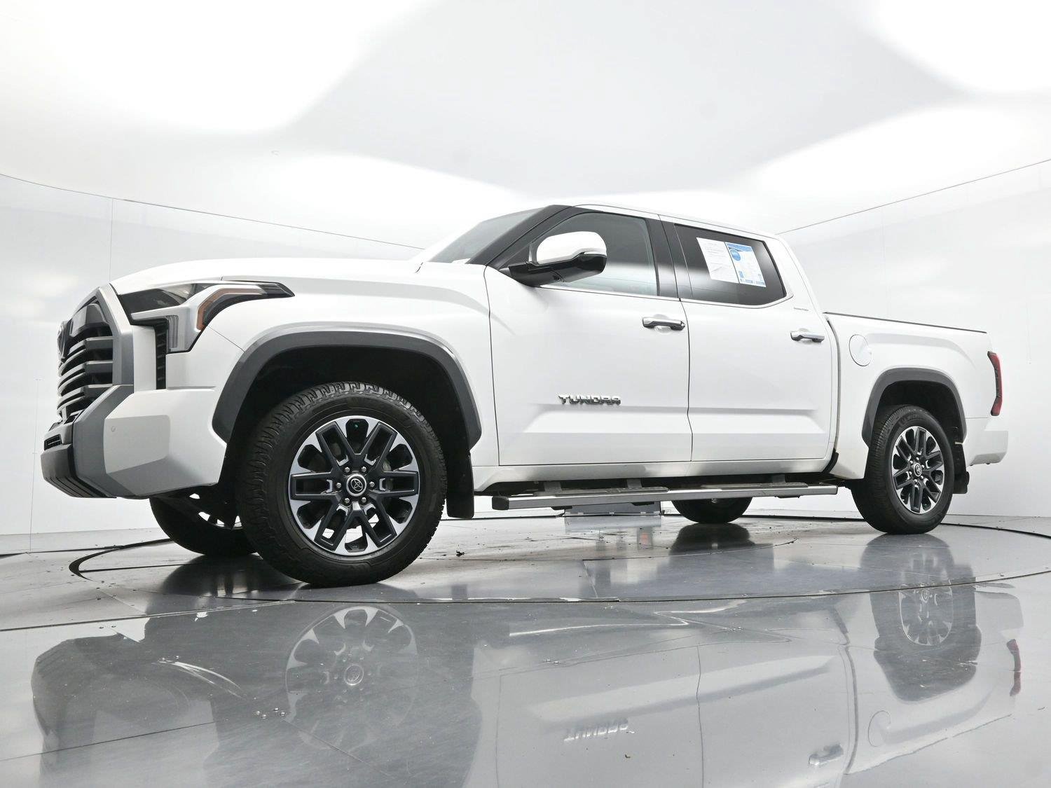 Used 2023 Toyota Tundra Limited AWD/4WD image 49