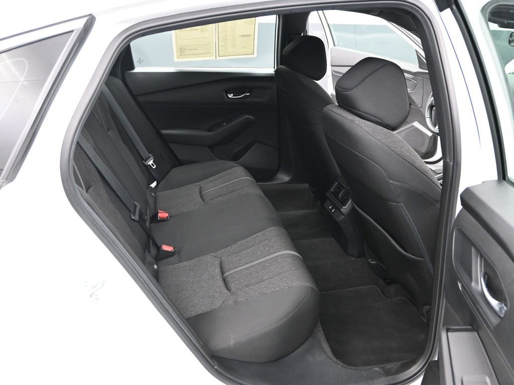 Used 2025 Honda Accord Sport image 14