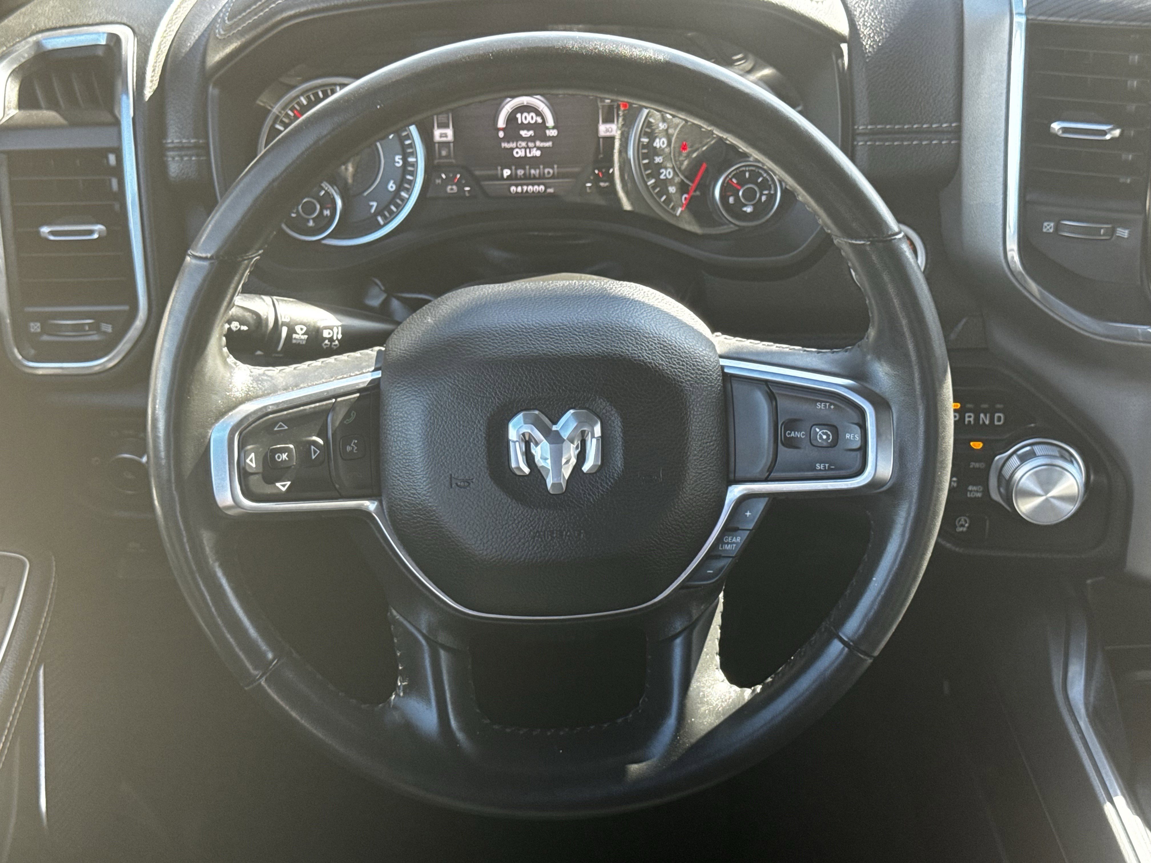 Used 2024 RAM 1500 Laramie image 17