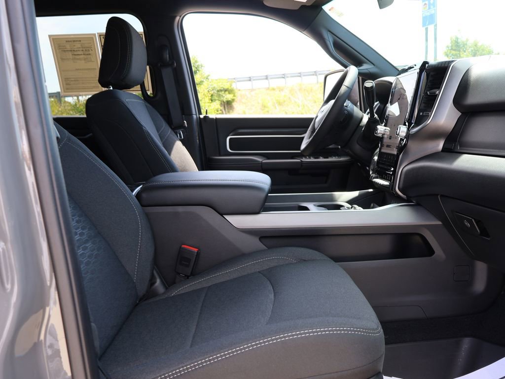 Used 2026 RAM 2500 Big Horn AWD/4WD image 10